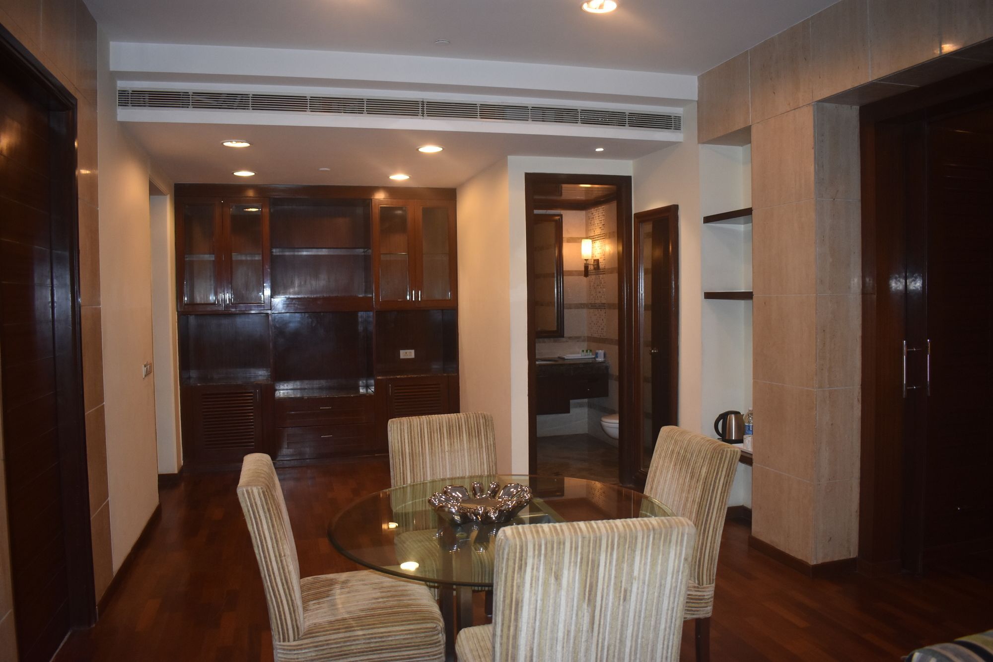 The Ocean Pearl Retreat Hotel Új-Delhi Kültér fotó